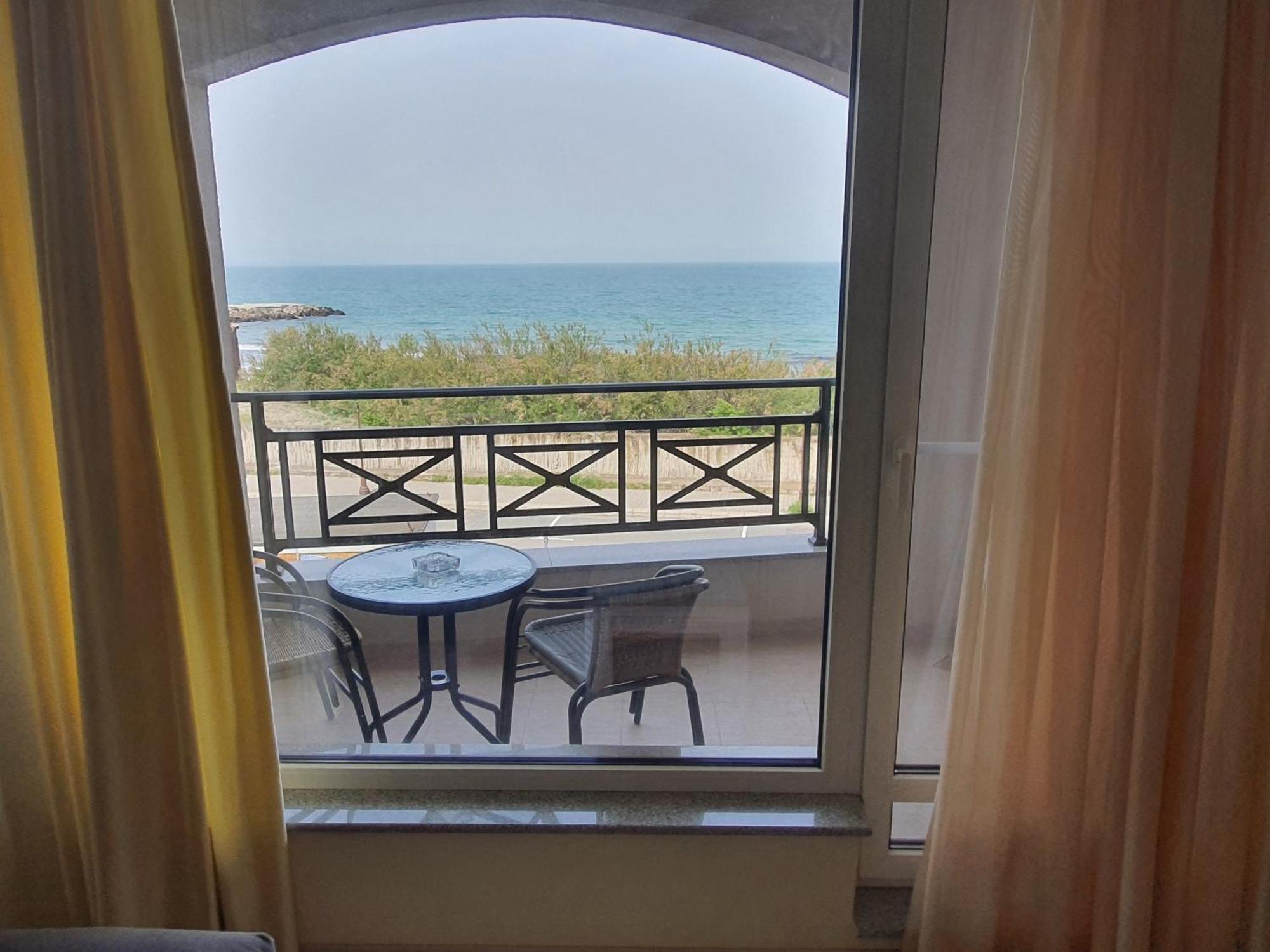 Таня 8 Apartment Pomorie Exterior photo