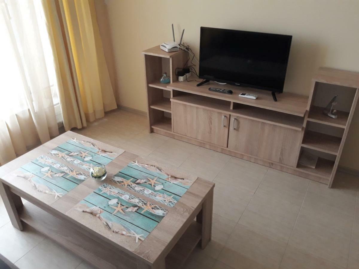 Таня 8 Apartment Pomorie Exterior photo